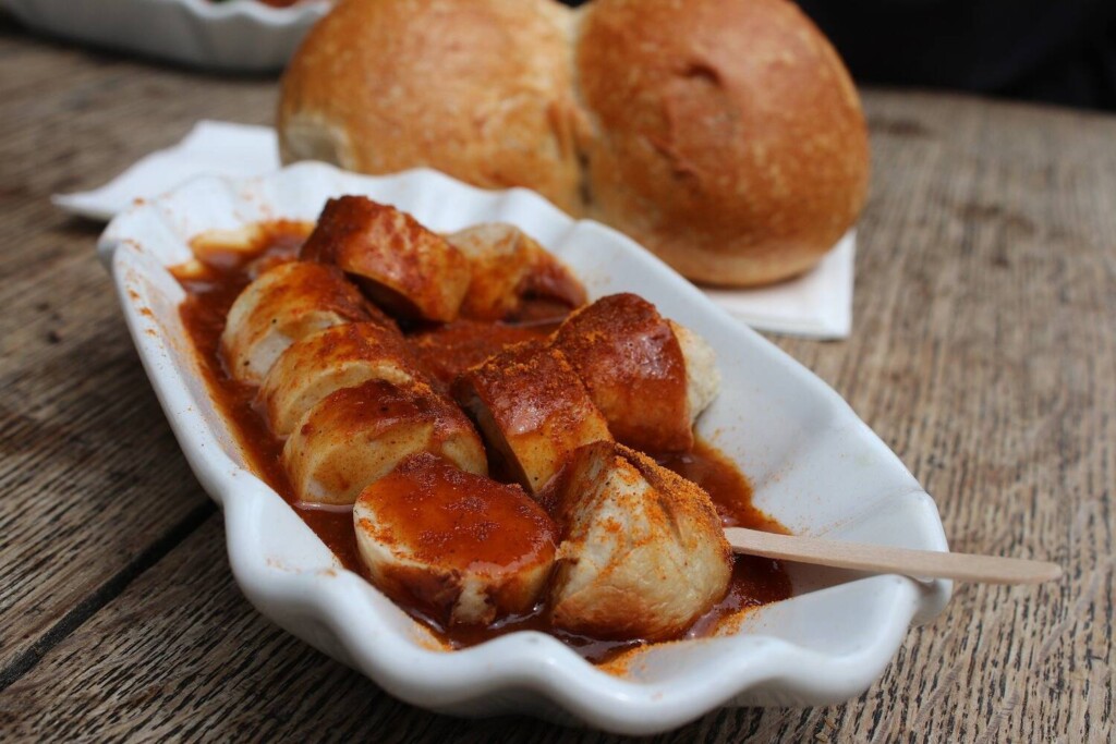 berliiniläinen currywurst -annos